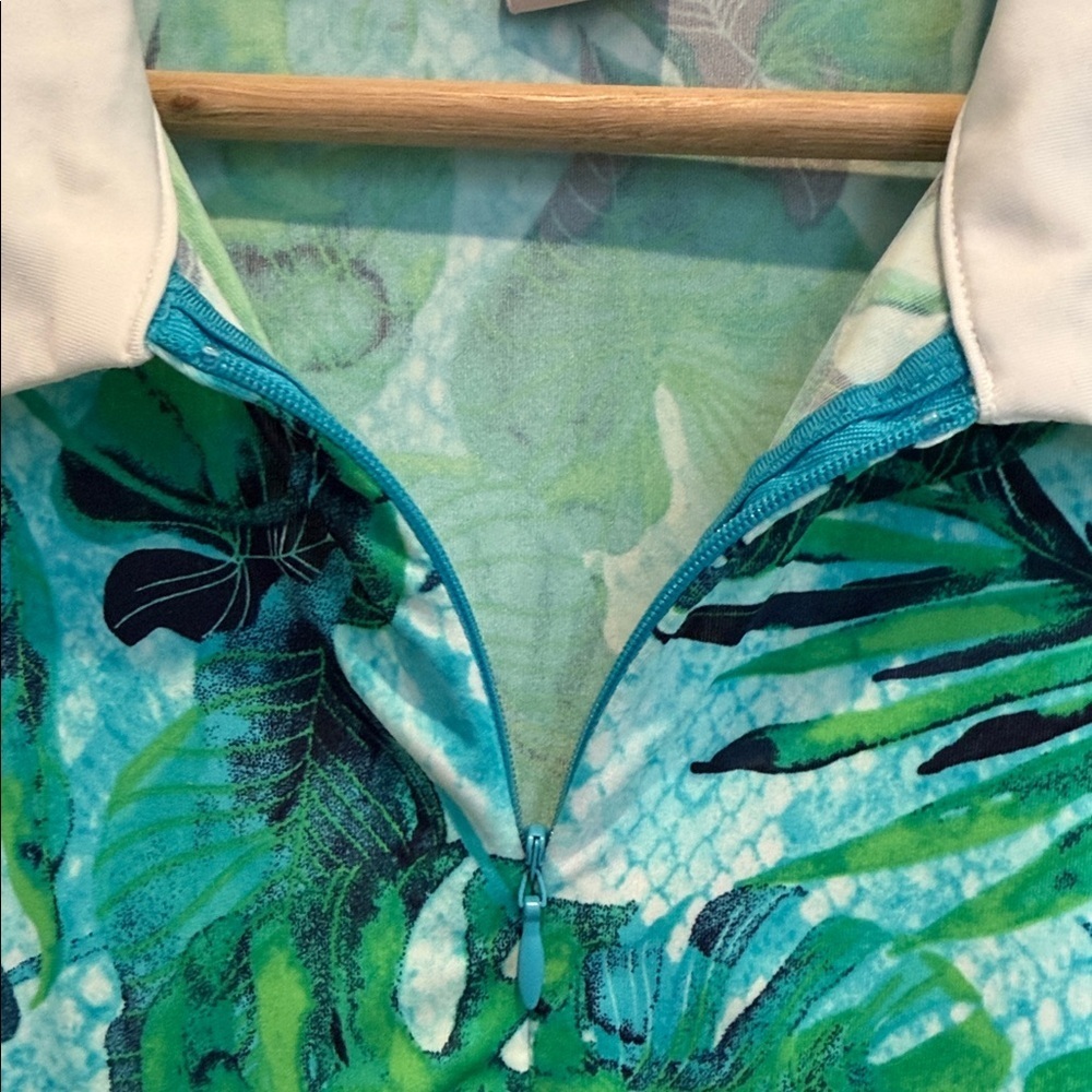 Tommy Bahama Green, Teal & White Tropical Leaf Sleeveless Polo - Picture 3 of 5